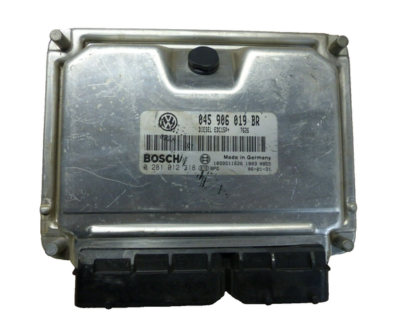 5894847