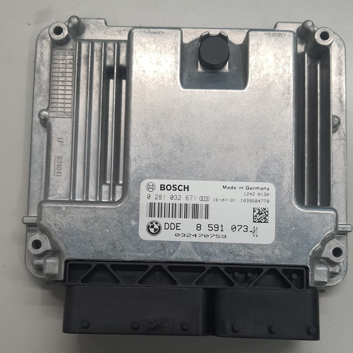 Original Files BMW 520D Bosch EDC17C50 0281032671 DDE8591073 - 01 HW 00000A0A061B00 SW 00000A0B6F1700 Software Upgrade 0000287A6F1701