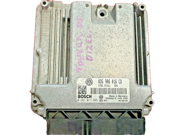 Volkswagen Skoda (ENTSPERRT OHNE WFS)Motorsteuergerät ECU 03G906016CD 0281011945