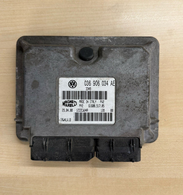 Plug&Play ENTSPERRT Skoda Fabia Motorsteuergerät ECU 036906034AE IAW4LV.B