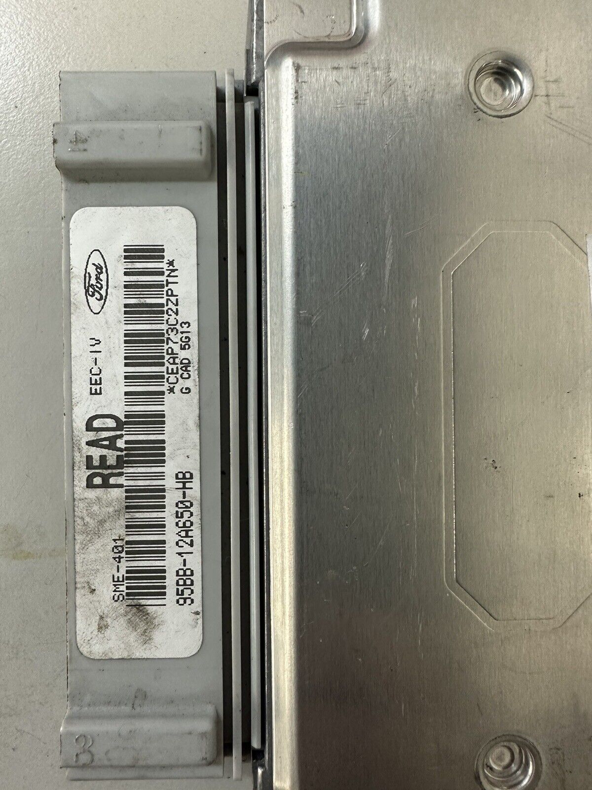 5894805