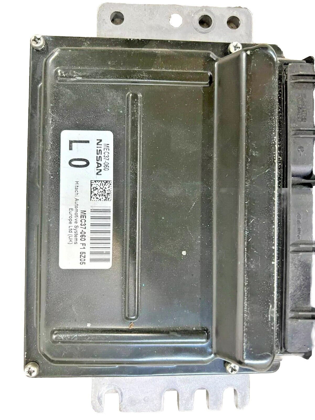 5894879
