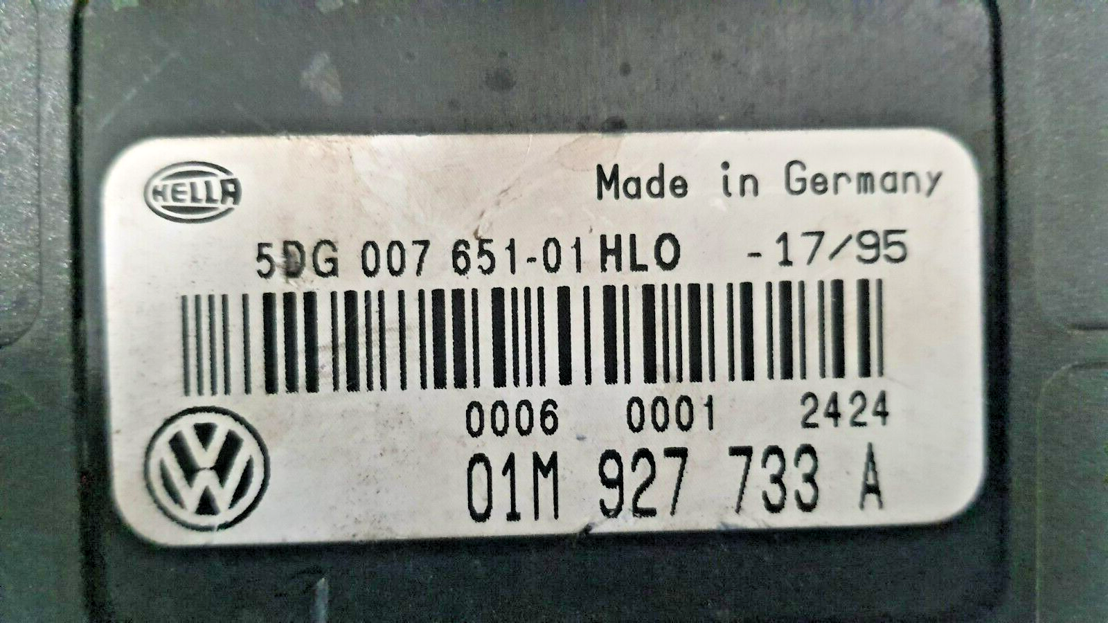 5894783