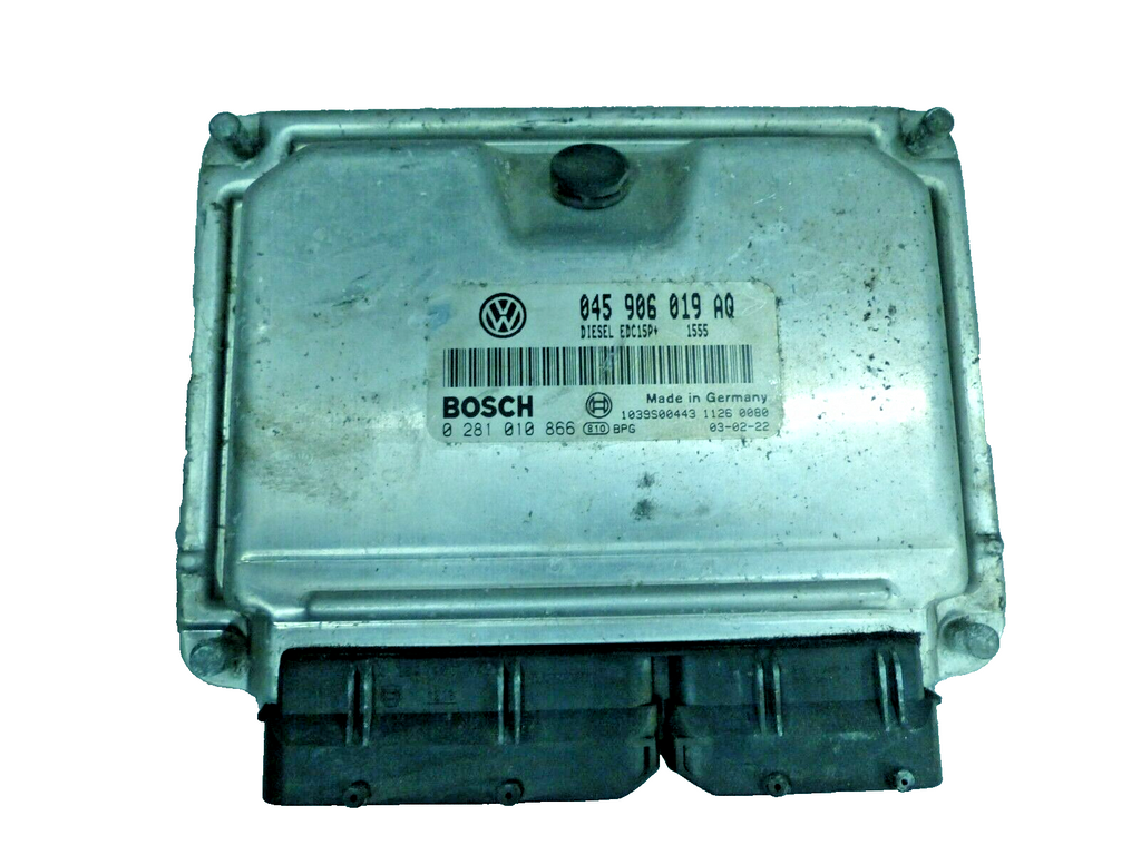 5894732