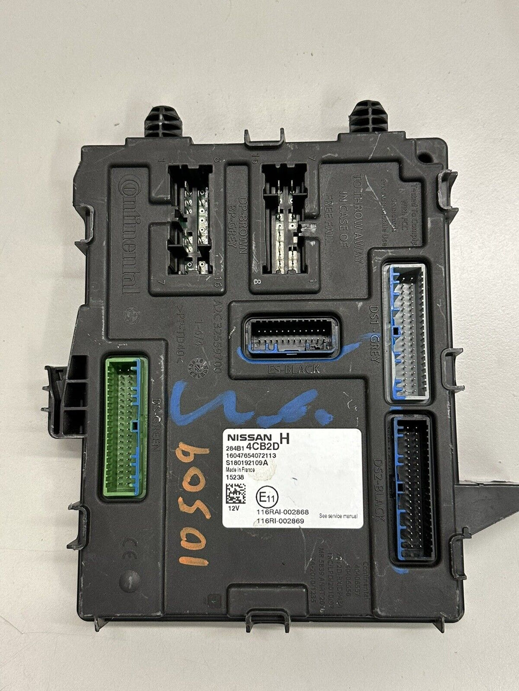 5895105
