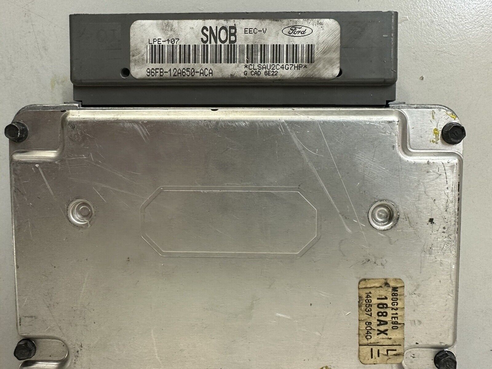 5894801