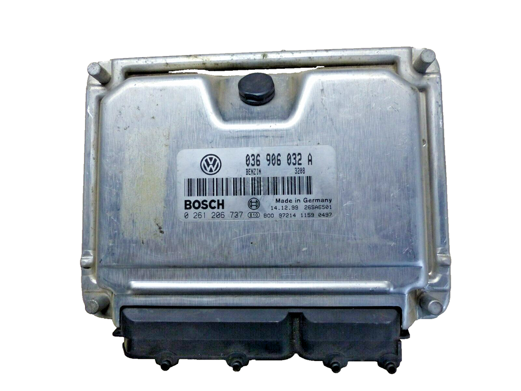 5894773