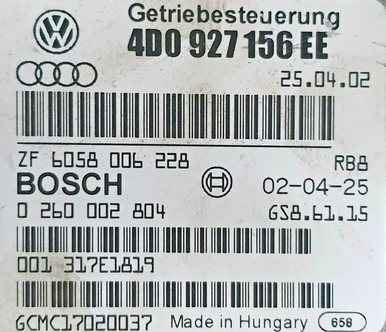 5894737