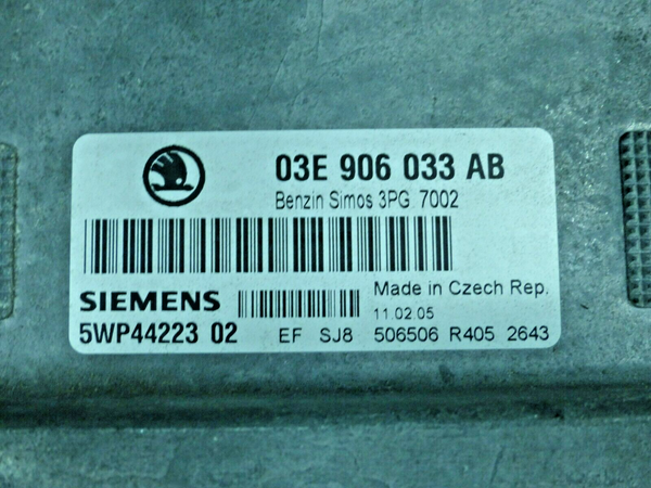 VW Skoda 036906033AB 5WP44223 Entsperrt