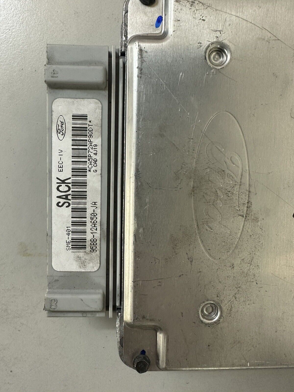 5894812