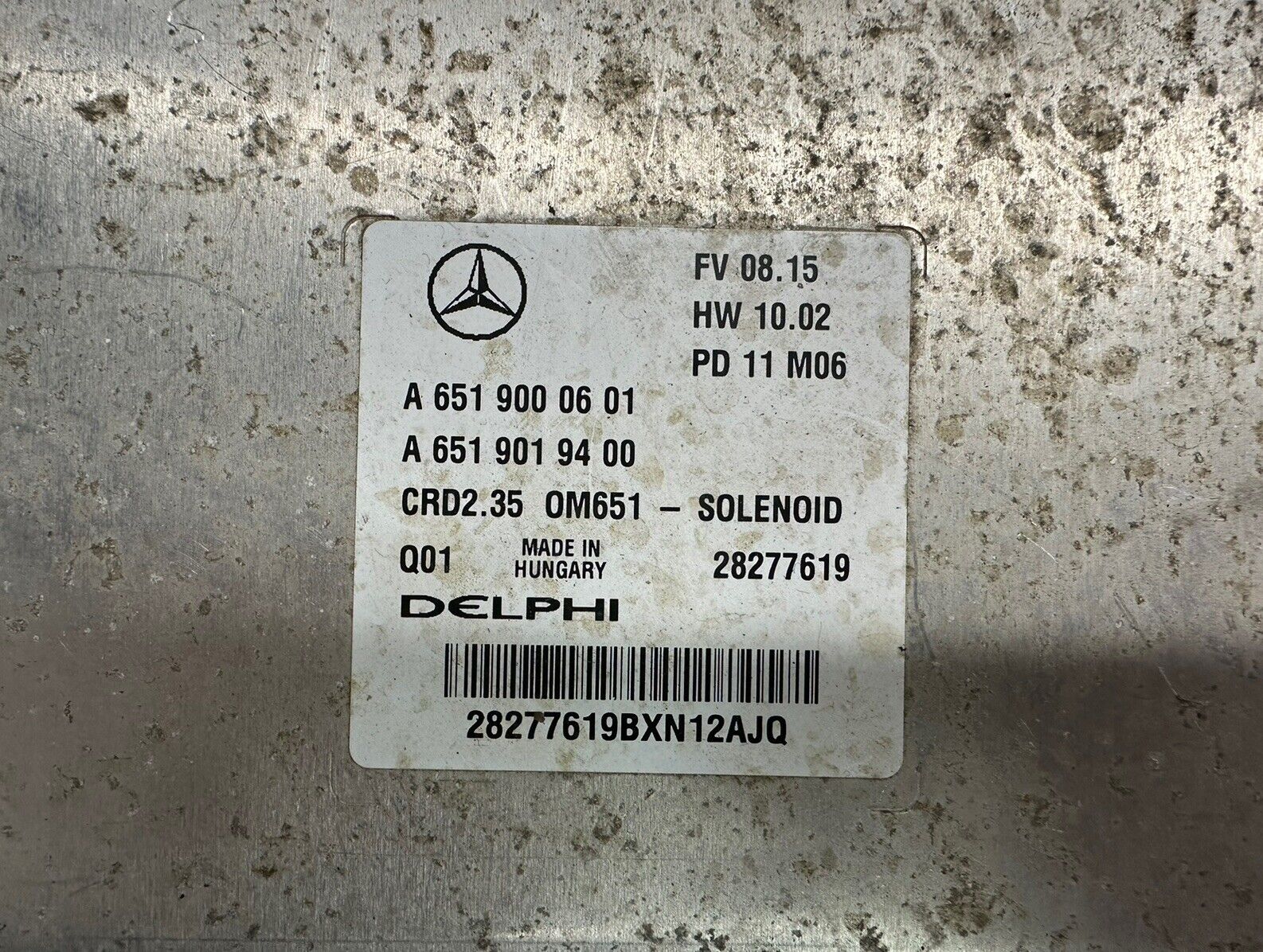 5894693
