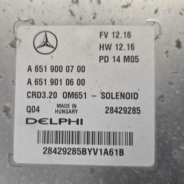 Original Files Mercedes Sprinter 2.1 CDI , Delphi CRD3.20 A6519009000700 A6519010600 , HW 6519040700  SW 6519027803  Software upgrade 6519036975 . System: CRD3-651-WMDF2D21