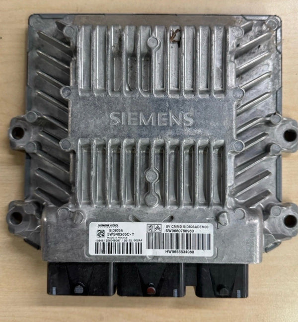 Original Files Peugeot 407 2.0 HDI Continental SID803A 5WS40265C-T 1 HW
9655534080 SW 9660780980 Software upgrade 9660780980 |