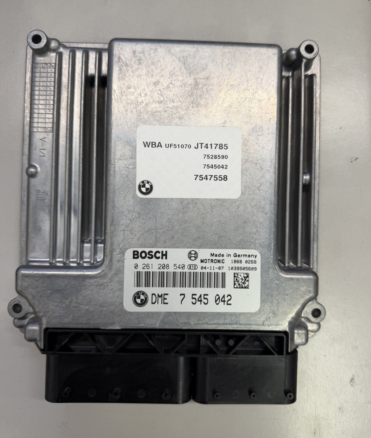 Original Files  BMW  120i  110 KW   150 PS HP  MEV9.2 ME9.2  DME 7545042    I HW 0261208540  SW  1037379569   Software upgrade  07600286  I  INT_FLASH   EXT Flash I