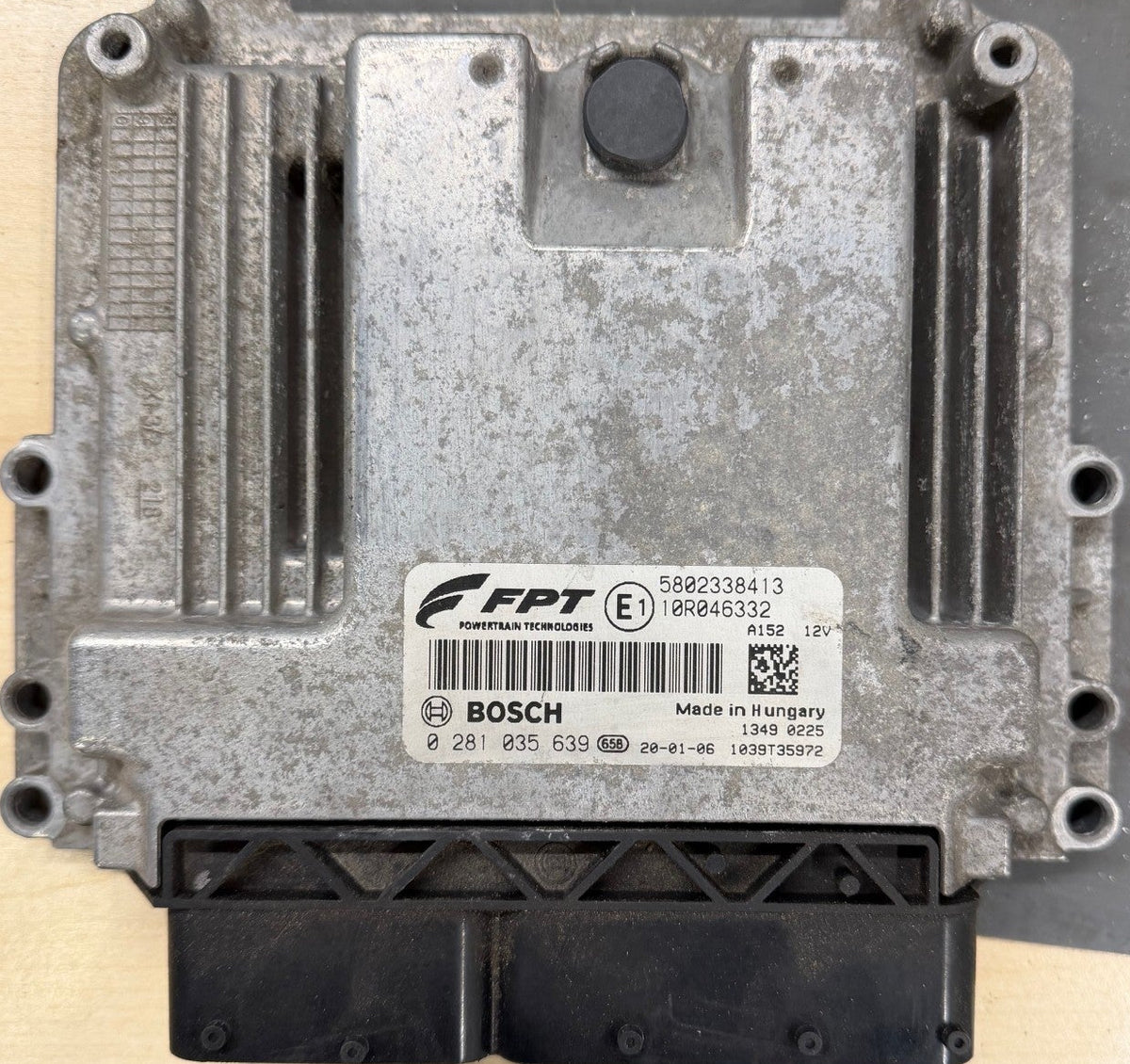 IMMO OFF FILE  I  Wegfahrsperre Dateien I  Iveco Daily 3.0  180 PS HP    I Bosch EDC17C49  0281035639   5802338413  10R046332   I  HW 5802338413  SW  10SW042266    P1208  Software upgrade  C118380V6HS0D6GI0D921P07.HEX