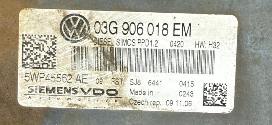 Original Files VW  Passat  2.0 TDI I Siemens PPD1.2  I  03G906018EM   5WP45562  AE  I    SW  6576286325  Software upgrade  03G906018EM  1881 I