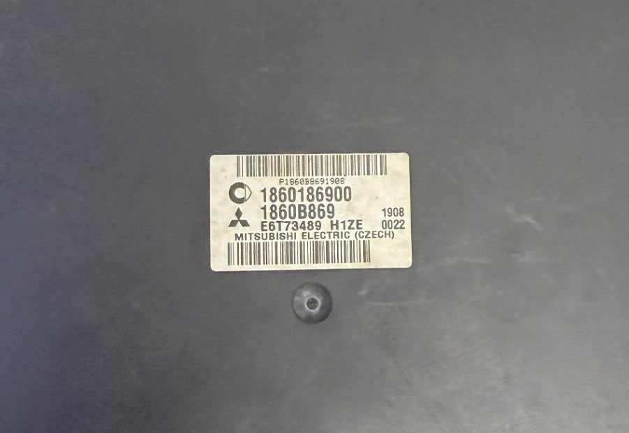 IMMO OFF File   Mitsubishi Smart   1.5  E6T42/E6T73  1860186900  1860B869  E6T73489  I  HW  1860B869  SW SMF681  Software upgrade  1860B873 I