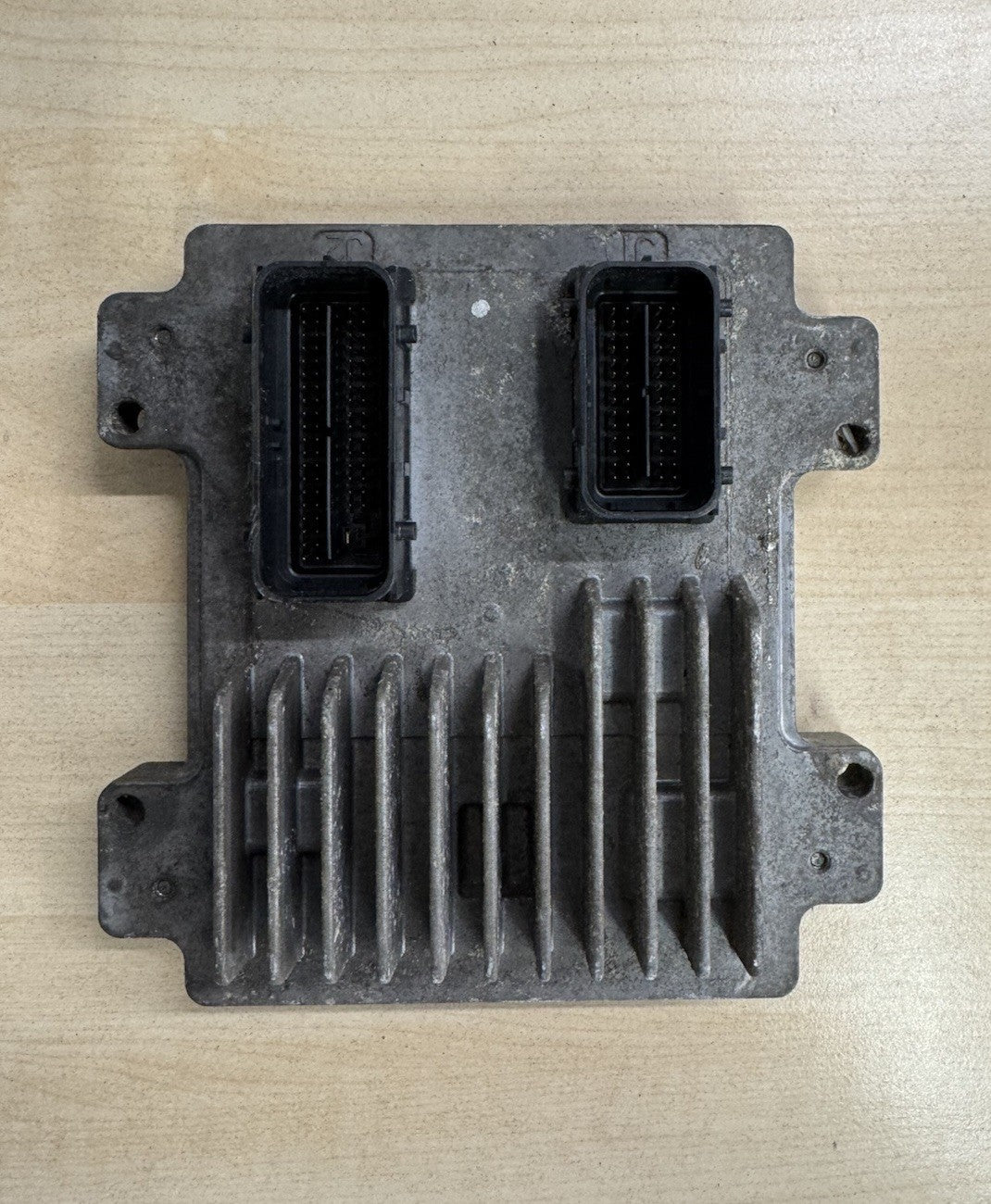Plug&Play INK PROGRAMMIERUNG OPEL Corsa D 1.2 ECU Steuergerät 55577838