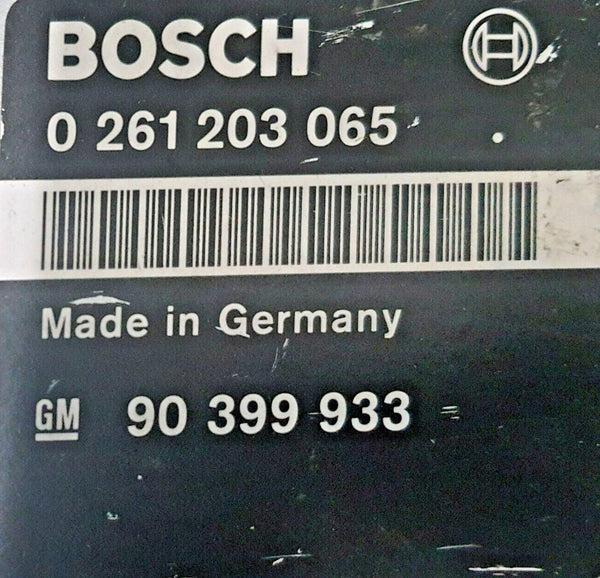 Motorsteuergerät Opel vectra A 2.0i 07.1990 85KW Bosch 0261203065 90399933