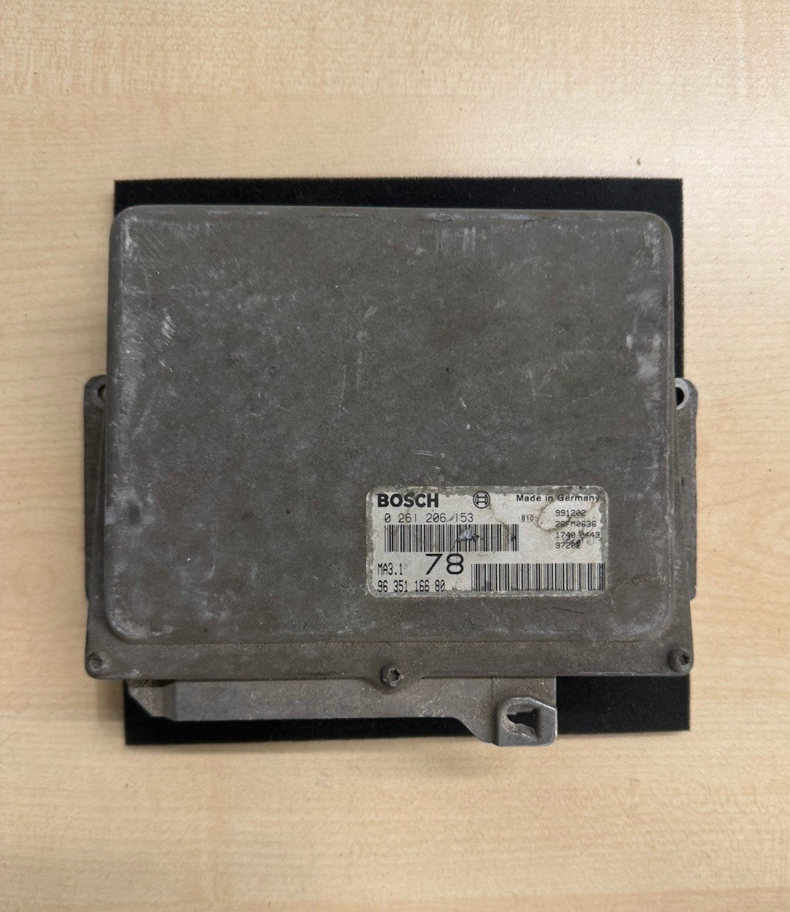 Plug&Play ENTSPERRT Peugeot Citroen 1,1 ECU MS 0261206153 9635116680