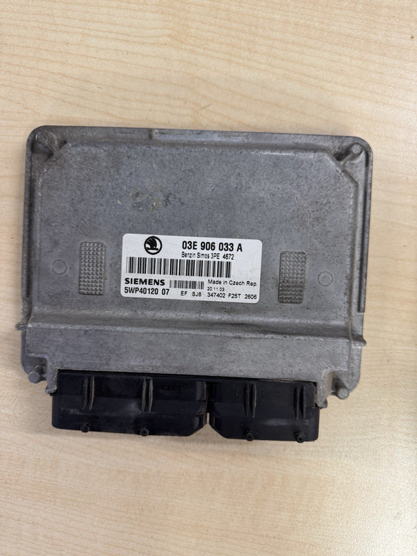 Plug&Play ENTSPERRT Skoda Fabia 1.2i ECU Steuergerät 03E906033A 5WP40120