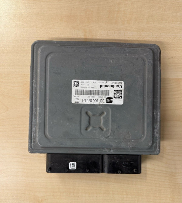 GEPRÜFT SEAT IBIZA IV ECU MOTORSTEUERGERÄT 03F906070DT 5WP44779