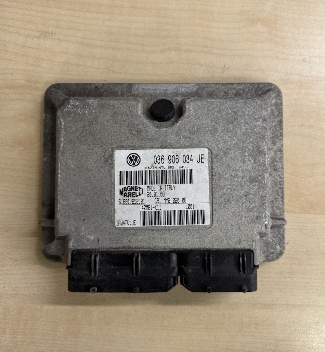 Plug&Play Entsperrt Skoda Fabia 6160125201 036906034JE IAW4TV.JE