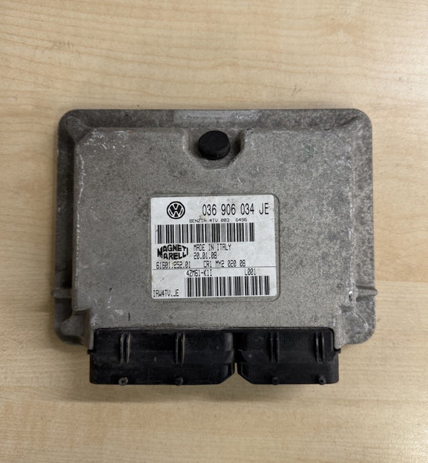 Plug&Play Entsperrt Skoda Fabia 6160125201 036906034JE IAW4TV.JE