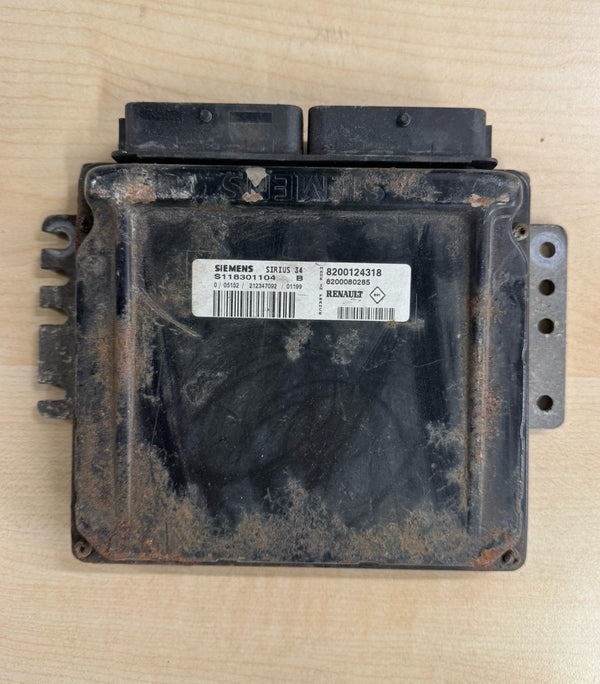Plug&Play ENTSPERRT Renault ECU Motorsteuergerät 8200124318 S118301104B