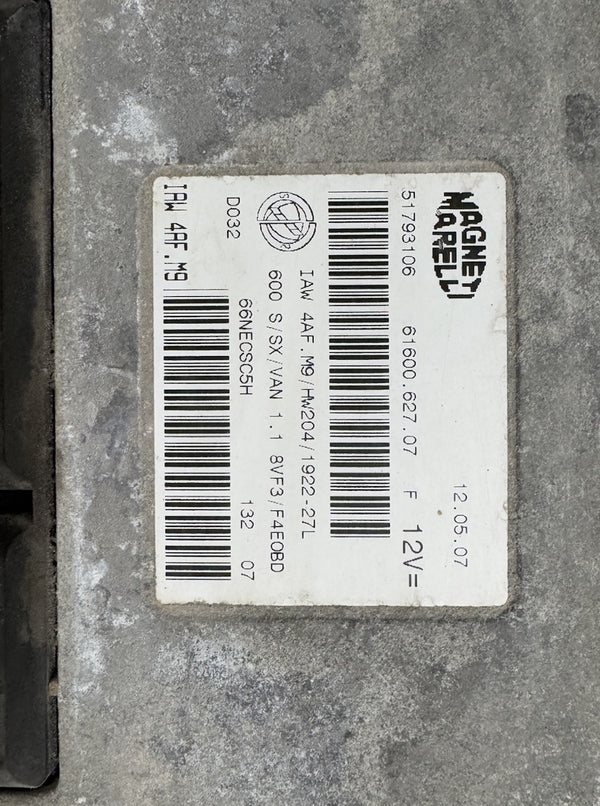 Plug&Play ENTSPERRT Fiat Panda Punto 1.1 Motorsteuergerät 51819338 IAW4AF.M9