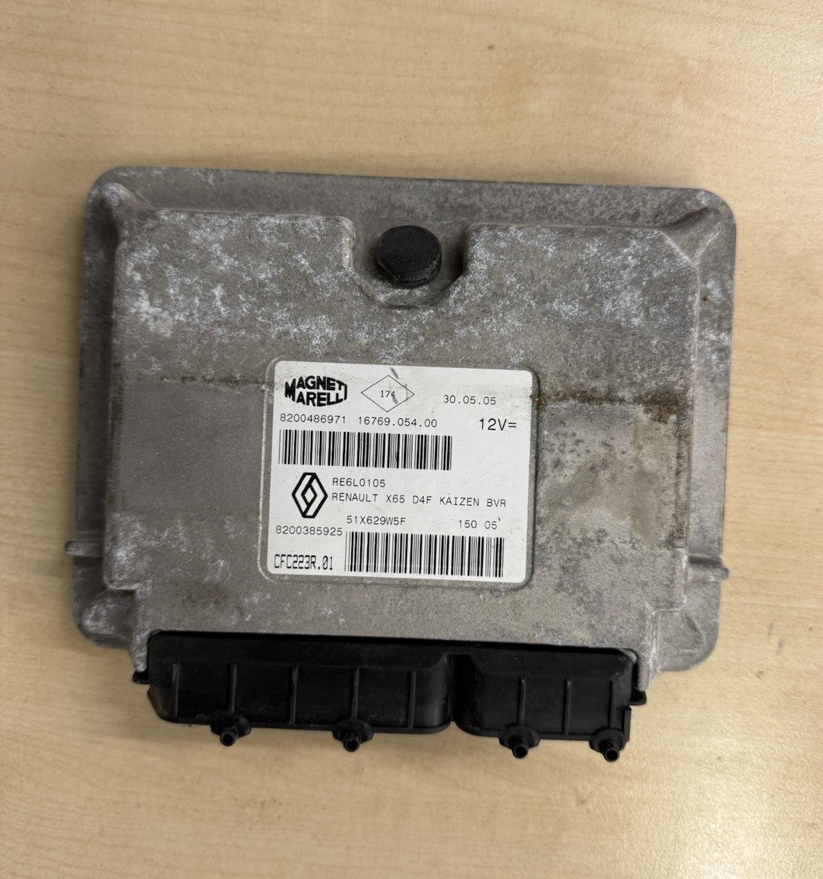 Renault Clio Getriebesteuergerät TCM 8200486971 8200385925 CFC223R.01