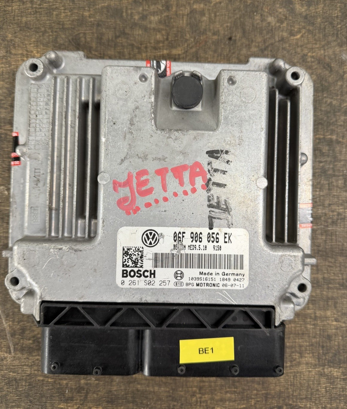 Plug&Play ENTSPERRT VW Golf Jetta 2.0 FSI Bosch 06F906056EK 0261S02257