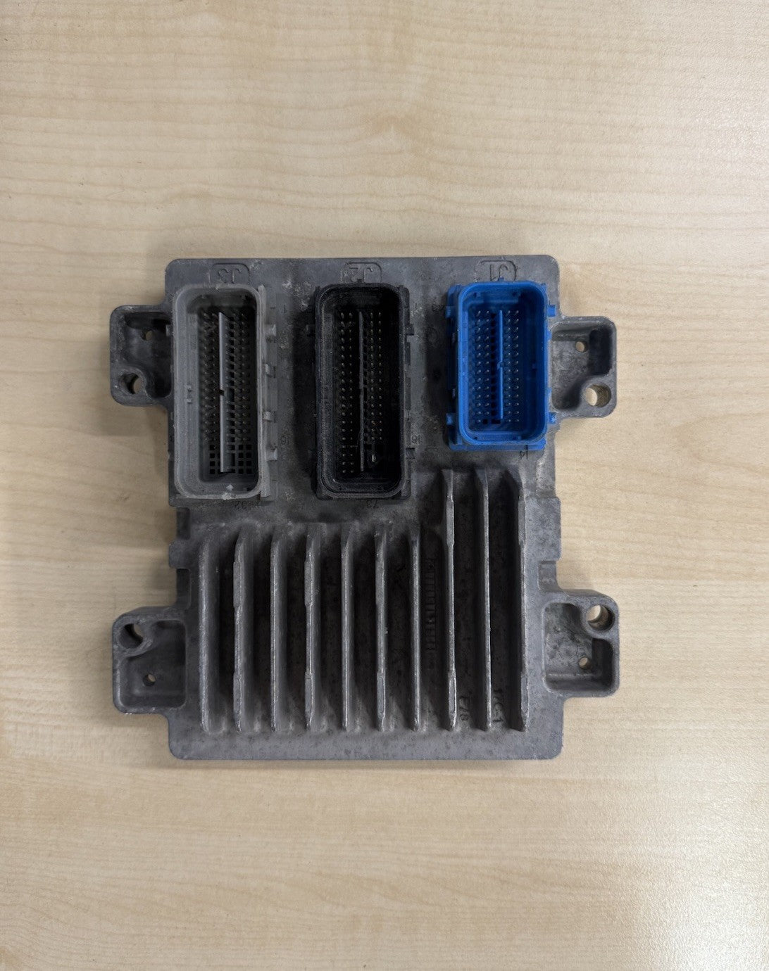 Plug&Play INK PROGRAMMIERUNG Opel Corsa Motorsteuergerät ECU 12670269 AB8H