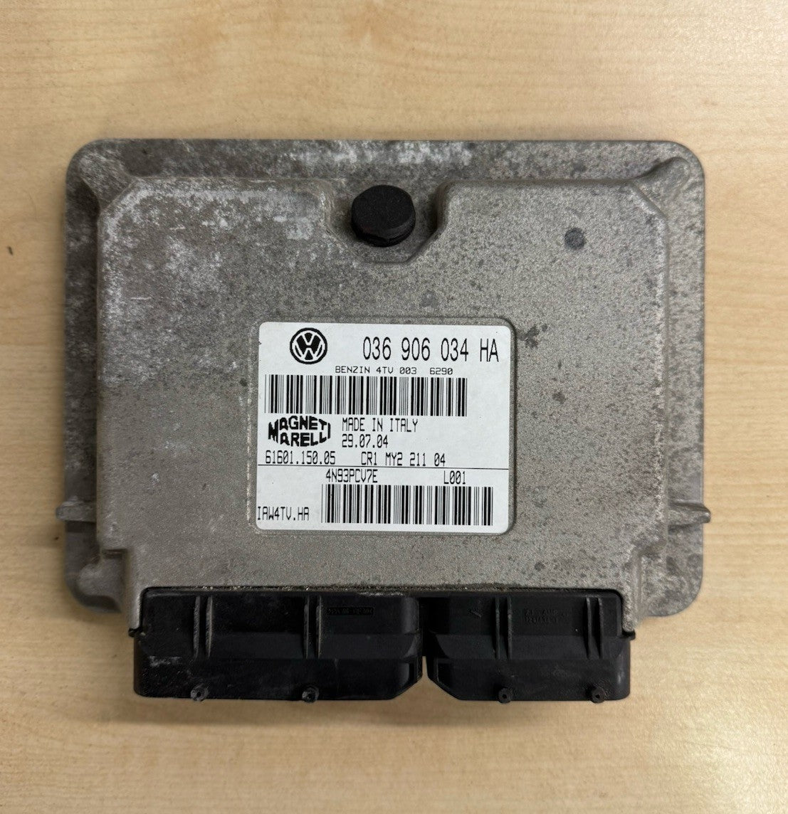 Plug&Play ENTSPERRT Seat IBIZA STEUERGERÄT 036906034HA 6160115005 IAW4TV.HA