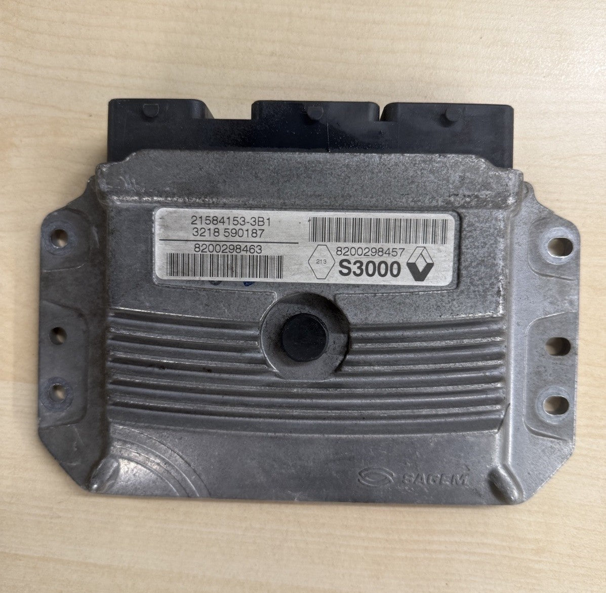 Geprüft Renault Megane Scenic 1.6 ECU Steuergerät 8200298463 8200298457