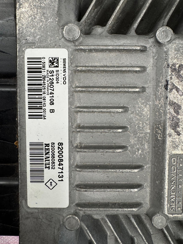 Renault continantal SID304 S126074108B 8200847131 HW 8200680832 Software upgrade 8200899106