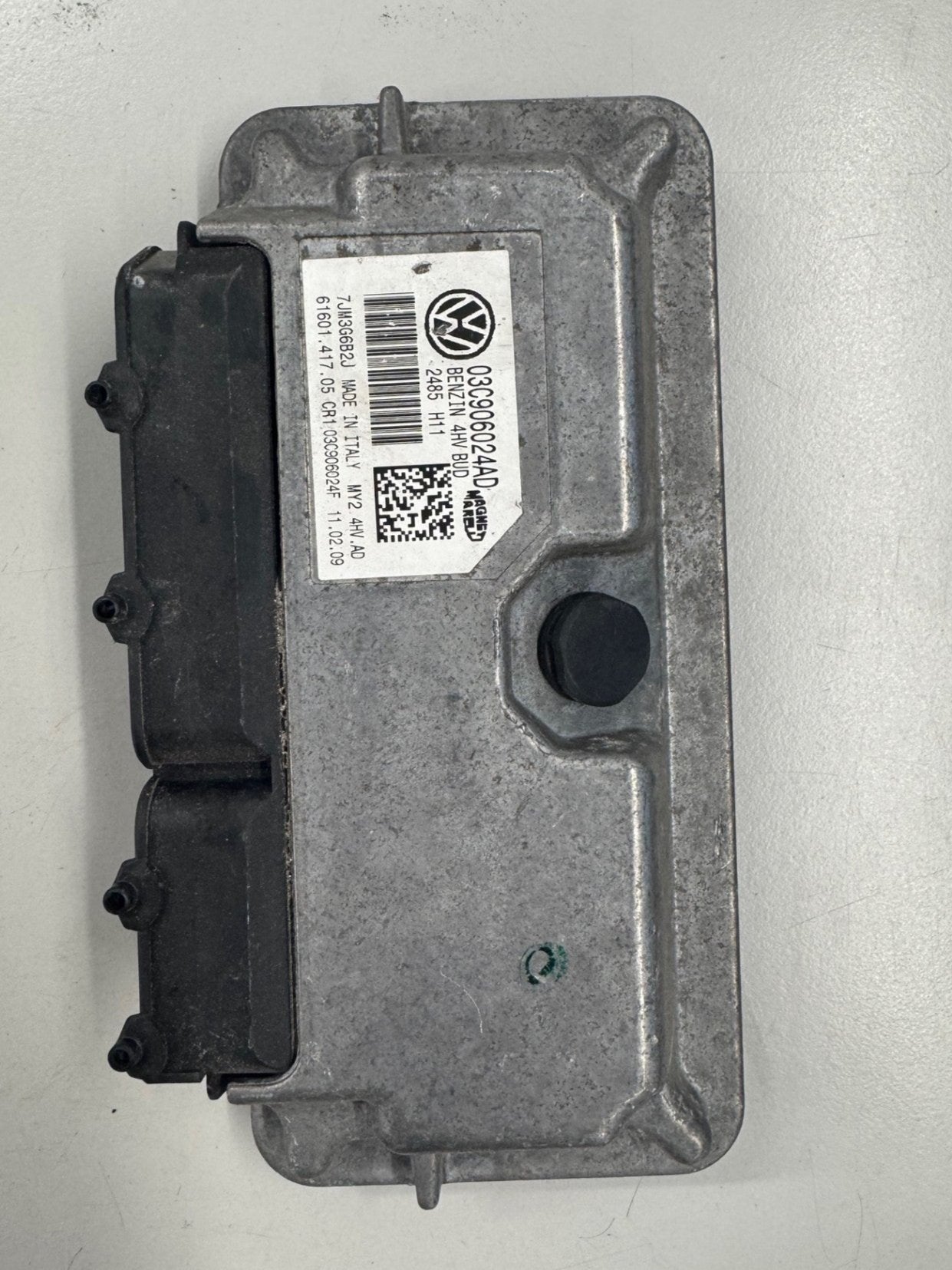 Immo Off File VW  Polo 1.4i 80PS 03C906024AD Magneti Marelli 4HV.AD