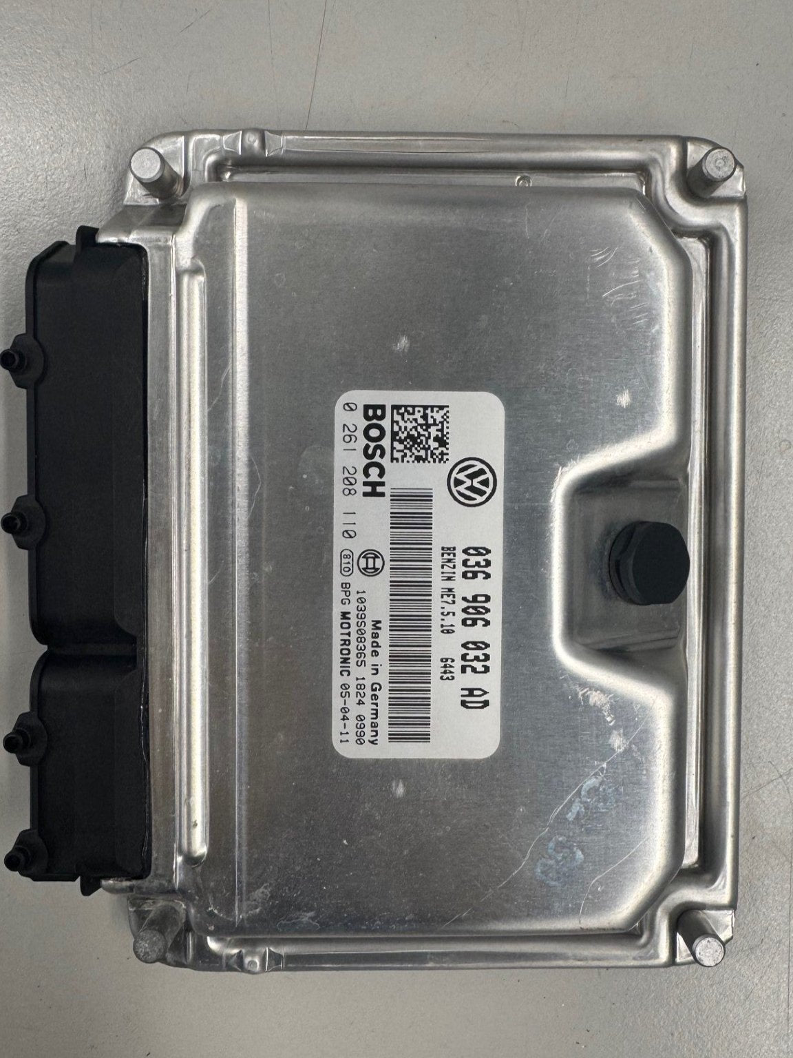 Immo Off File VW Golf 1,4 75 PS 036906032AD Bosch Benzin ME7.5.10 0261208110