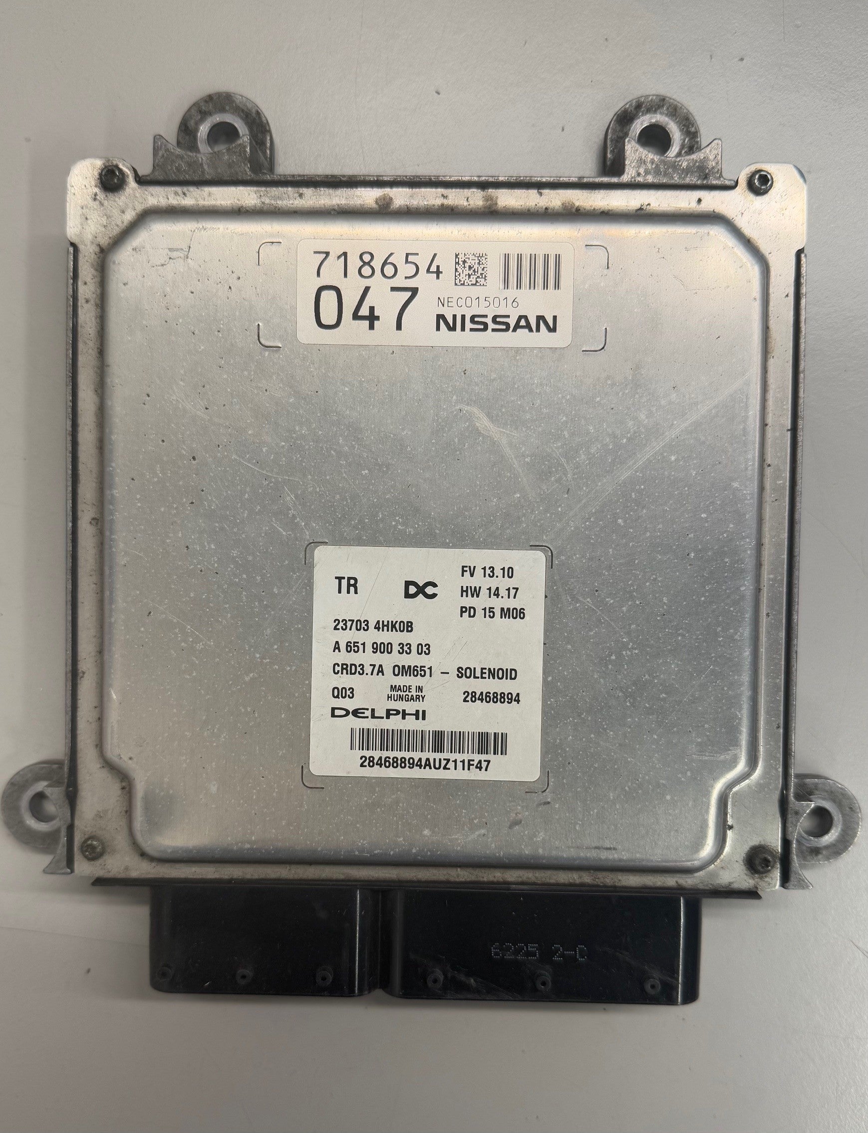 Original Files Nissan Infiniti Q50 2.2D  Delphi CRD3.7A OM651 A6519003303 23703 4HK0B  HW 6519041200  SW 6519021901  Software upgrade 6519030337