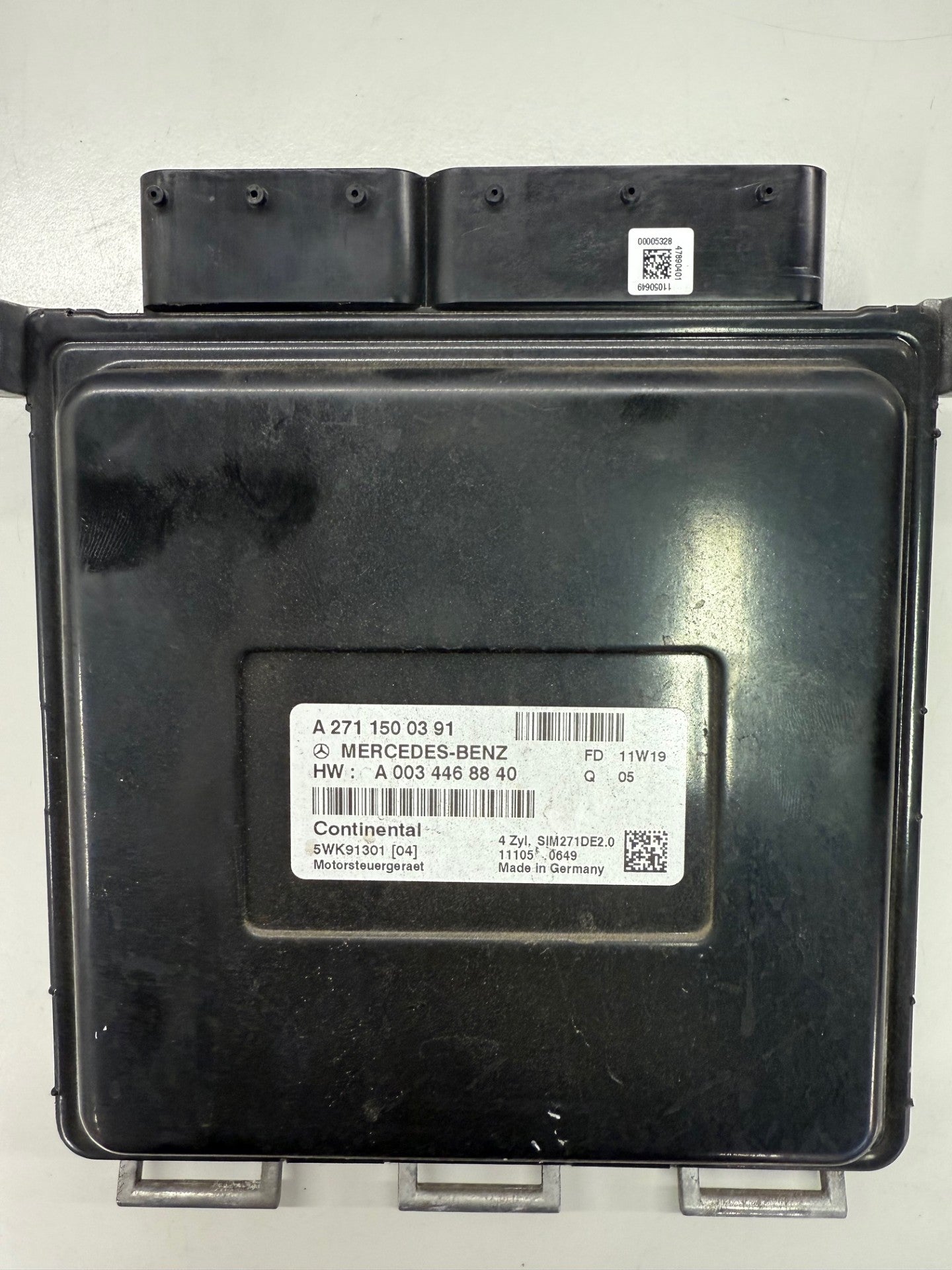 Original Files Mercedes C Klasse W204 OEM A2711500391  A0034468840  SIM271DE2.0 5WK91301 04  HW 0034468840  SW 2719024200 Software upgrade 2719036203