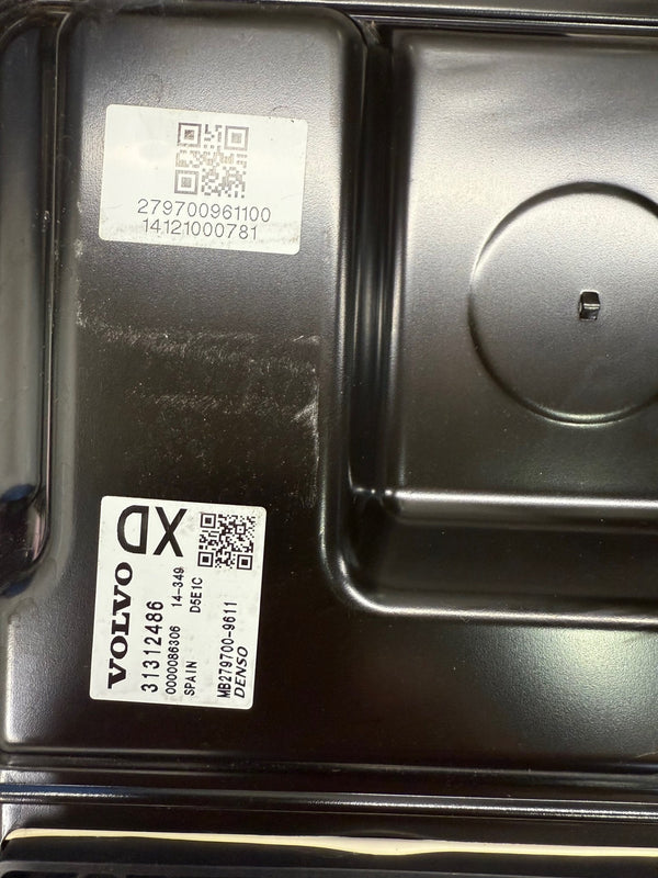 الملفات الأصلية فولفو XC60 2.0 133 كيلووات، 180 حصان، 31312486 دينسو MB279700-9611، الأجهزة 31312486، البرامج 31432772، ترقية البرامج 32146202AA