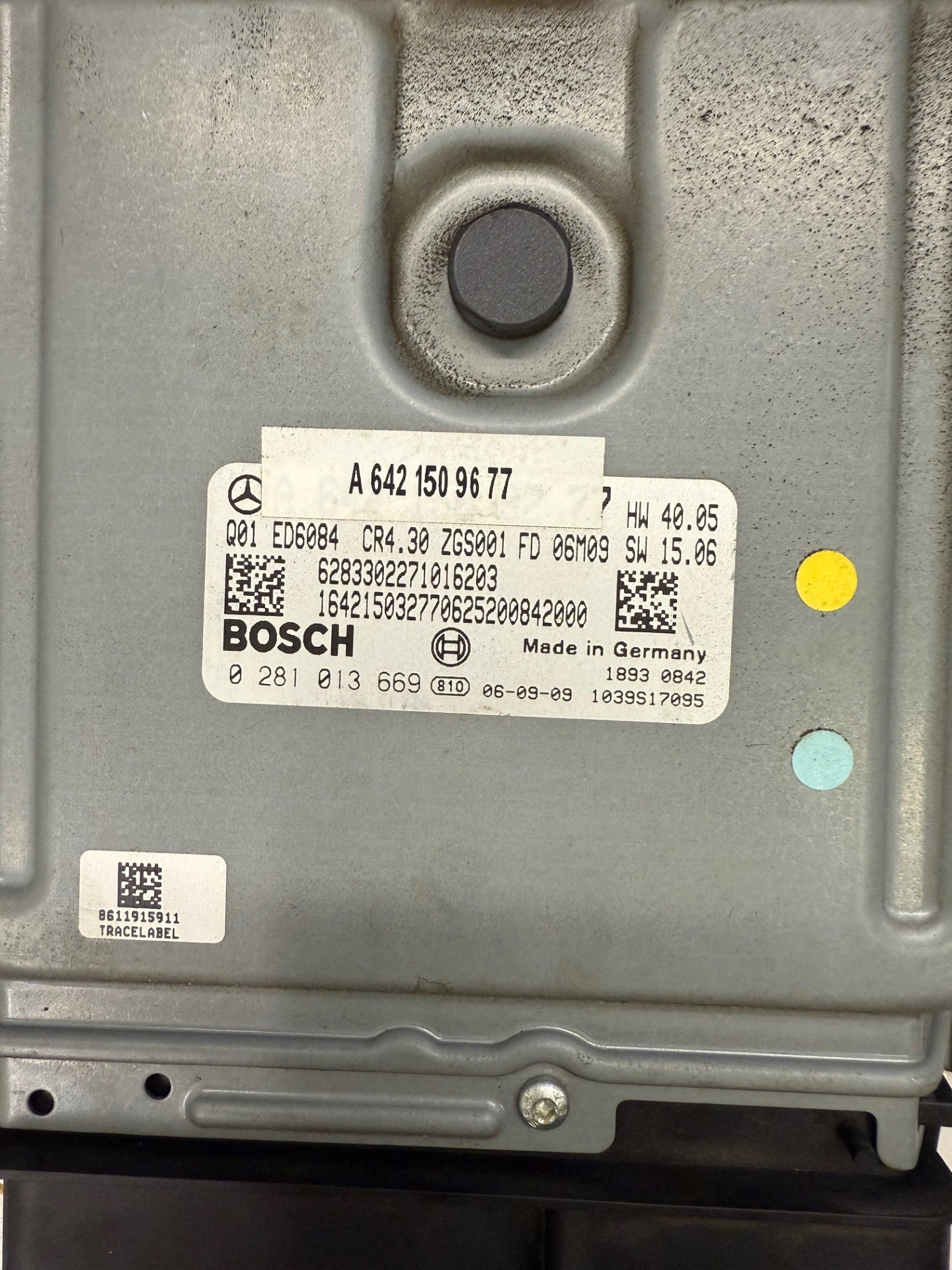 Original Files Mercedes Vito W639 3.0 CDI , Automatik Getriebe 150 KW 204 PS  Bosch EDC16CP31 OEM A6421509677 , 0281013669 HW 1037508974 Software 1037381147 Software upgrade P40972T0