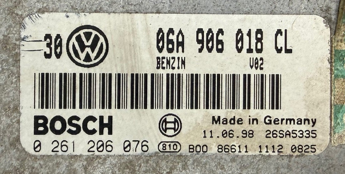 Immo Off File VW Golf VI 1.8 , 92 KW 125 PS HP , 1998 , Bosch M3.8.2 06A906018CL , 0261206076